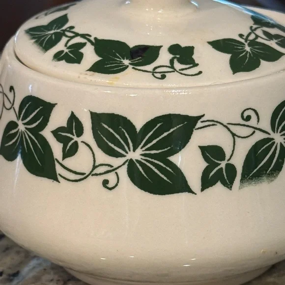 Vintage Home Laughlin Sugar & Creamer Set - Picture 4 of 9